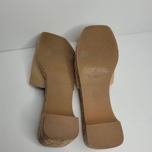 Donald J Pliner Gold Shimmer Rainey Slip on Toe Ring Platform Sandal size 9.5 - Picture 4 of 6